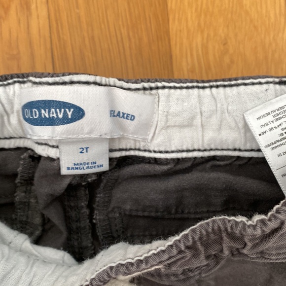 🧸Old Navy Relaxed Pants - Picture 4 of 5